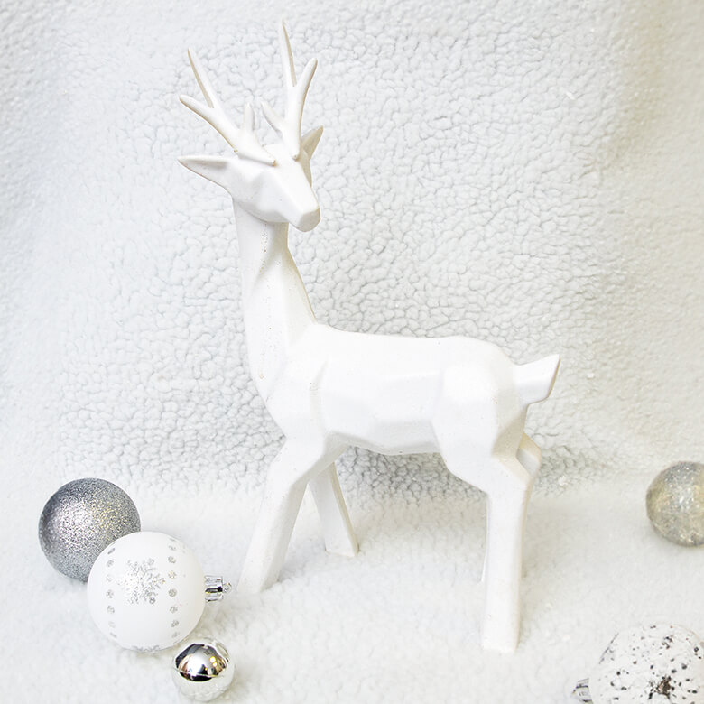 White Reindeer 