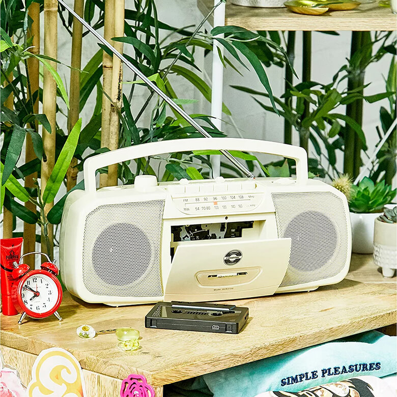 The latest Portable Cassette Recorder Player AM FM Radio Stereo