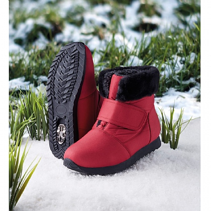 ladies snow boots with ice grips